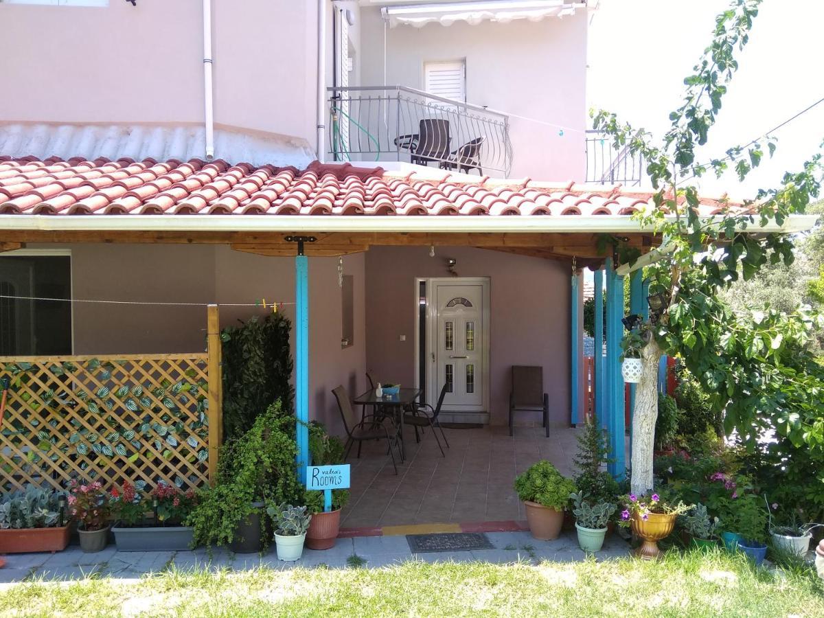 Valta'S Room 4 Palairos Exterior photo